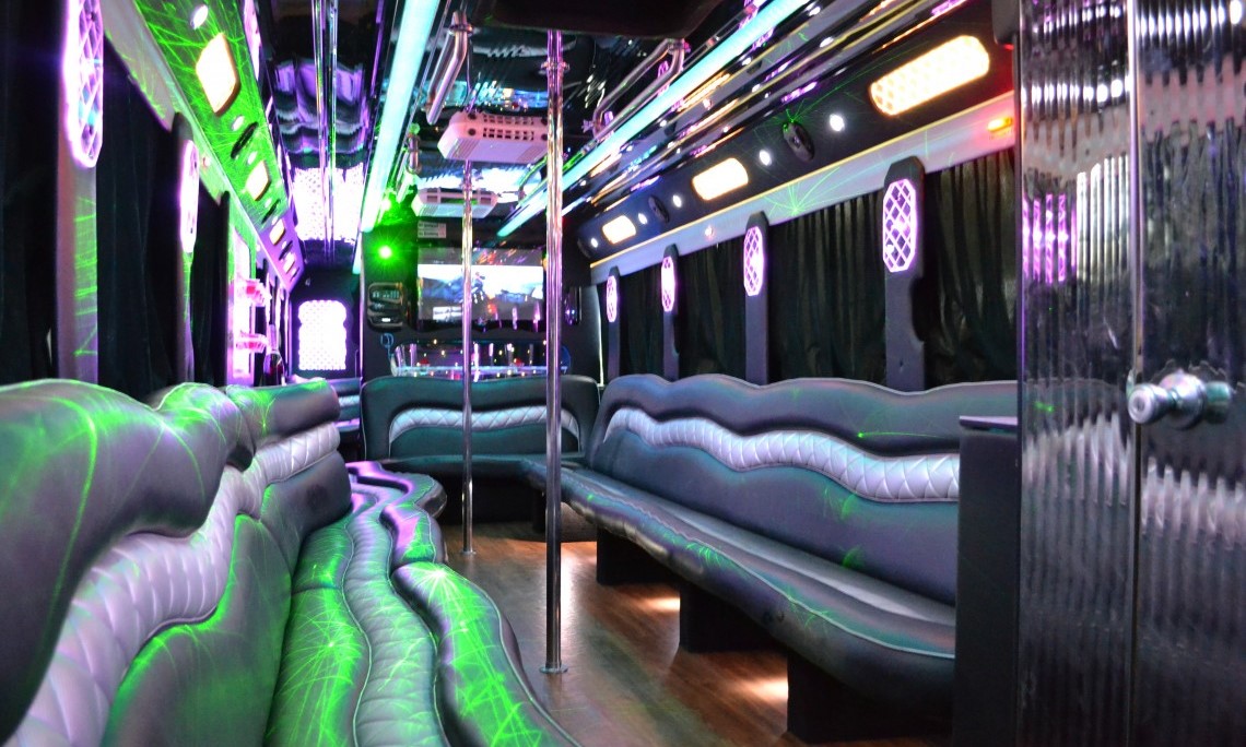 55 passenger bus image
